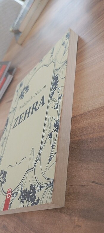  Zehra 