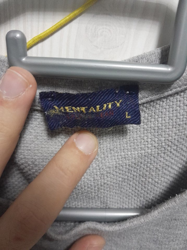 Düz gri tişört - Görsel 2