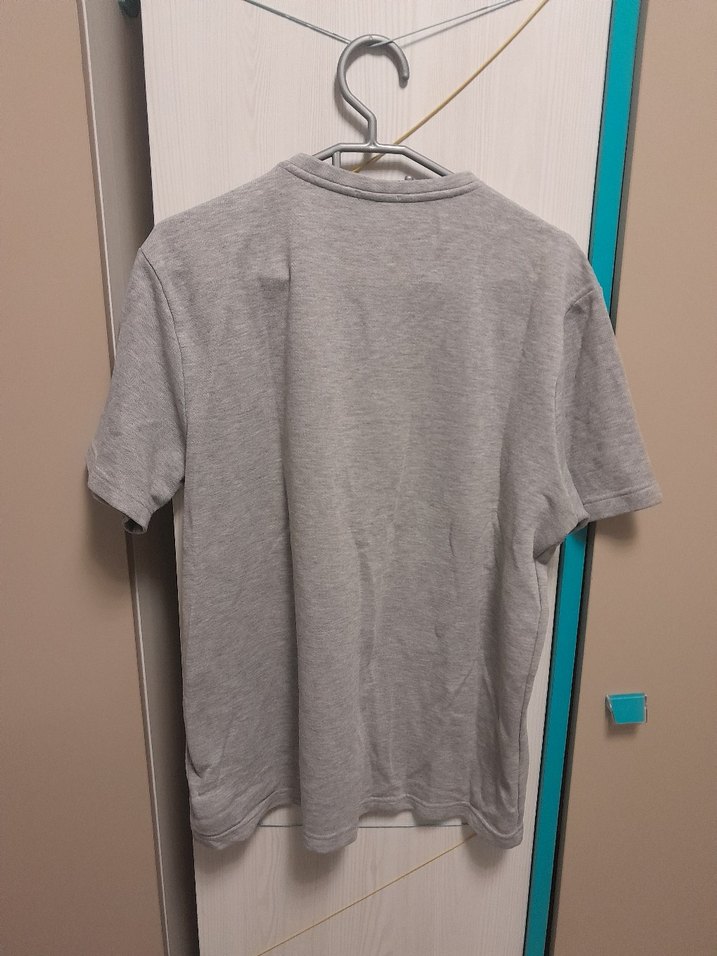 Düz gri tişört - Görsel 3