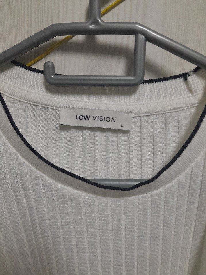 Lcw beyaz çizgili Tişört - Görsel 2