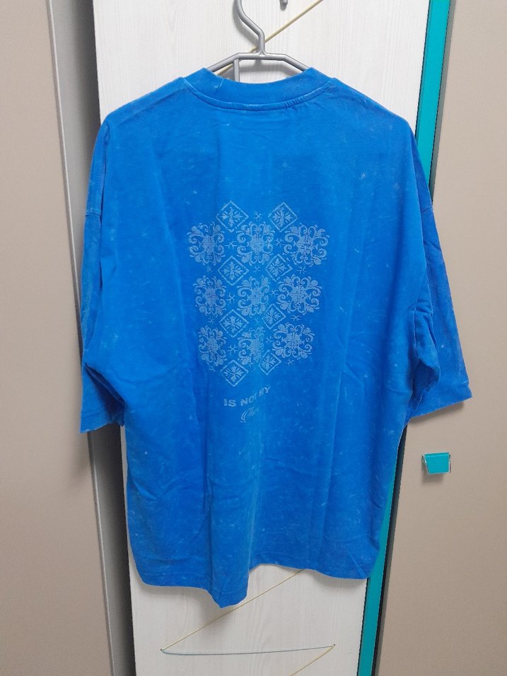 Oversize Mavi tişört - Görsel 3