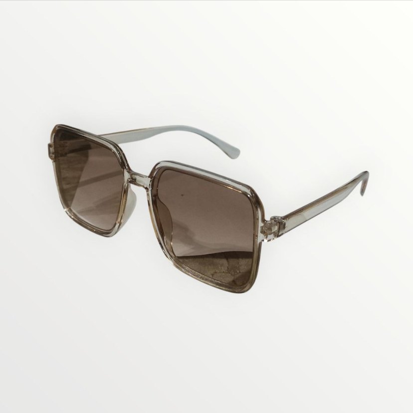 Kadın Güneş Gözlüğü + Gözlük Kılıfı - Görsel 4