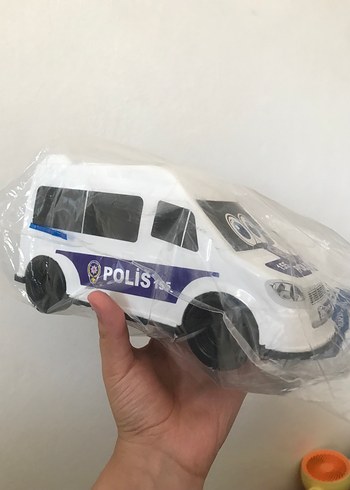 Beyaz Polis Oyuncak Araba