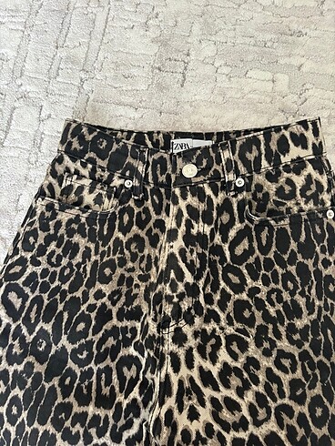 s Beden Leopar Zara Jean
