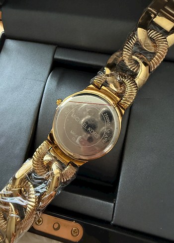 Beden Michael Kors Altın Renkli Kadın Saati
