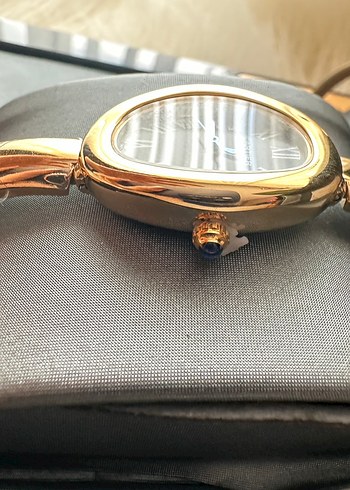 Cartier Beyaz Düğmeli Kadın Kol Saati - Görsel 5