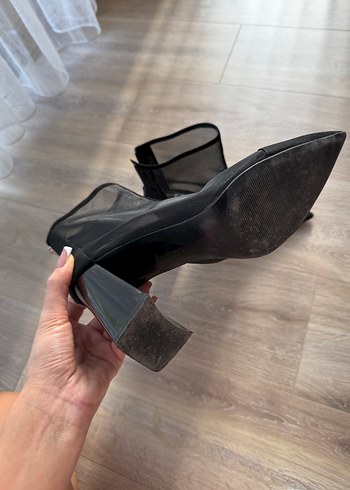 Zara Siyah Fileli İnce Topuklu Kadın Bot - Görsel 4