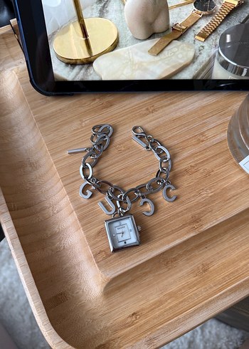 Zincir Detaylı GUCCİ Beyaz Kadın Kol Saati - Görsel 2