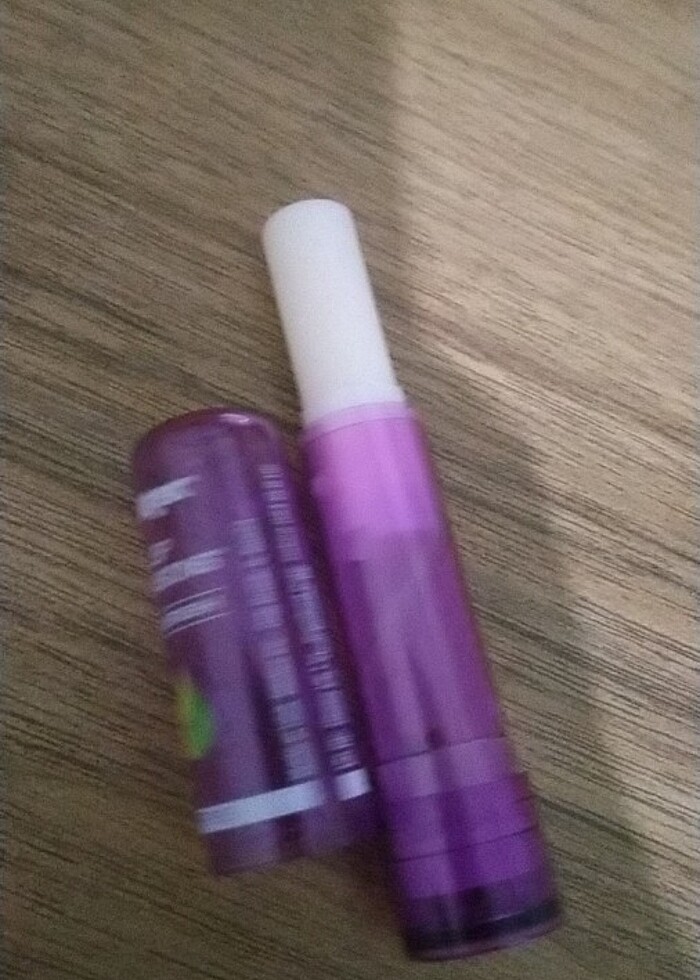 Dudak nemlendiricisi  - Görsel 3