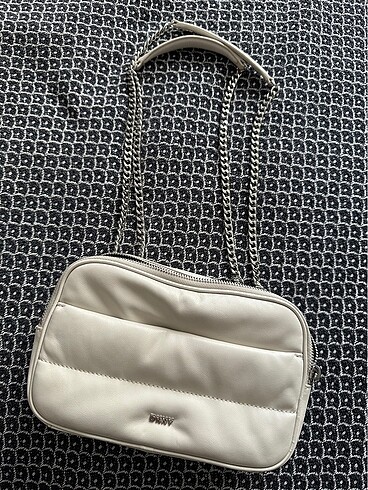 DKNY taş çanta