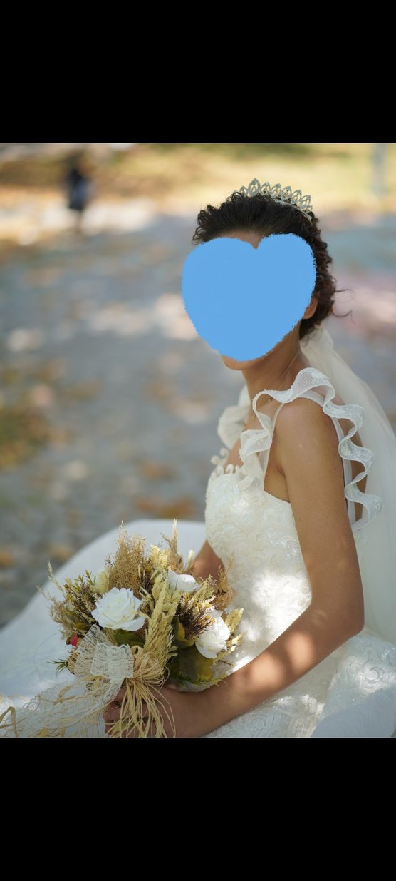 Modern Klasik Straplez ve Askılı A kesim Gelinlik - Görsel 2