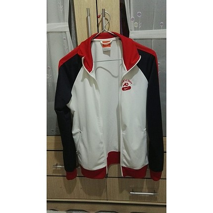 Orjinal nike the athletic dep. hırka
