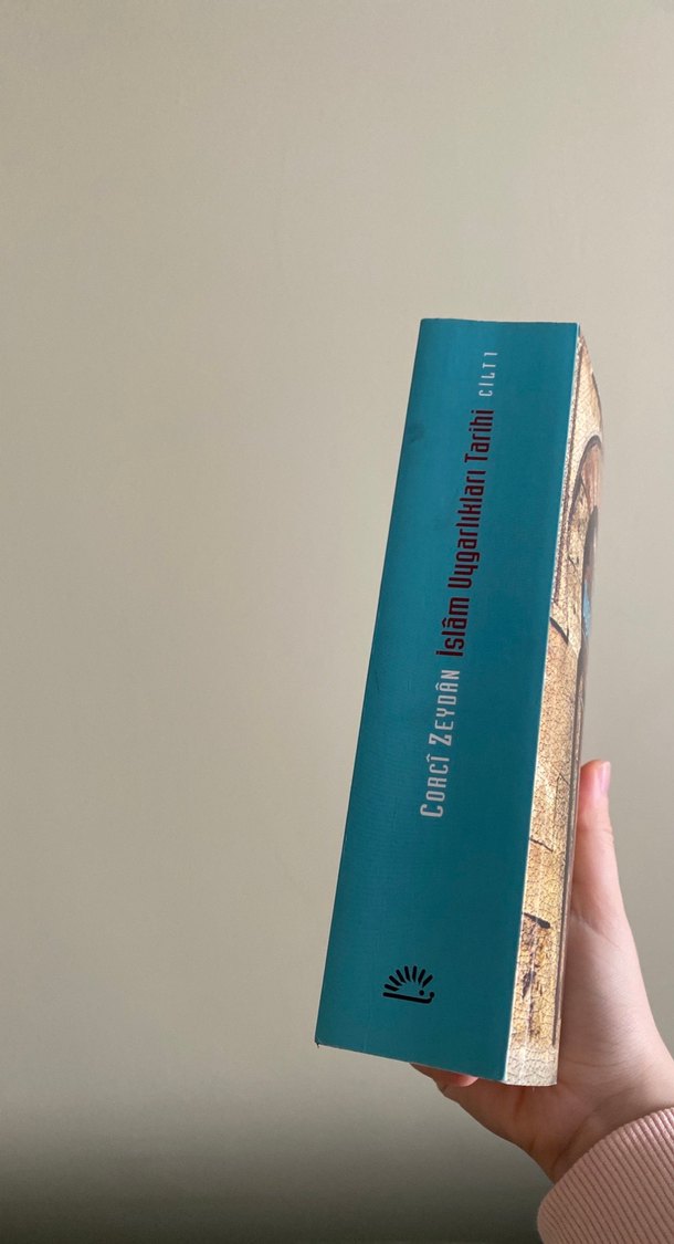 İslam Uygarlıkları Tarihi Kitabı - Görsel 2