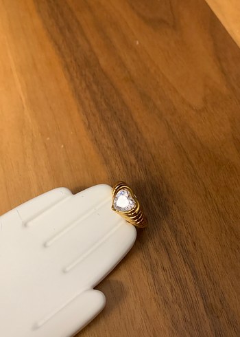 Altın Renkli Minimalist Kadın Yüzük
