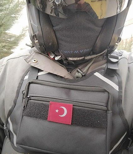 Motosiklet göğüs cantası