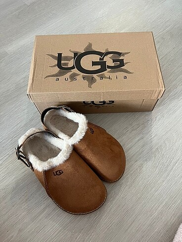 Ugg bot