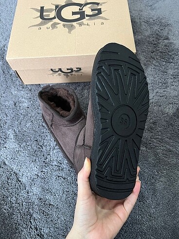 39 Beden Ugg bot
