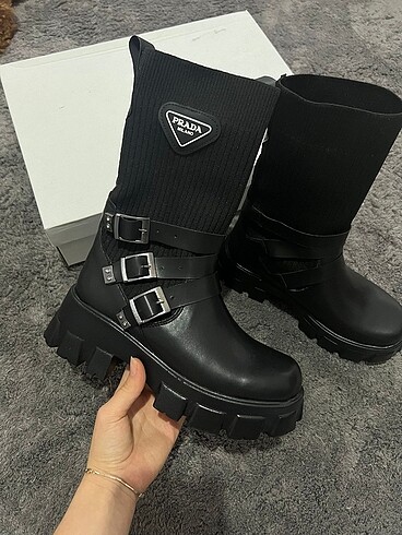 Prada bot