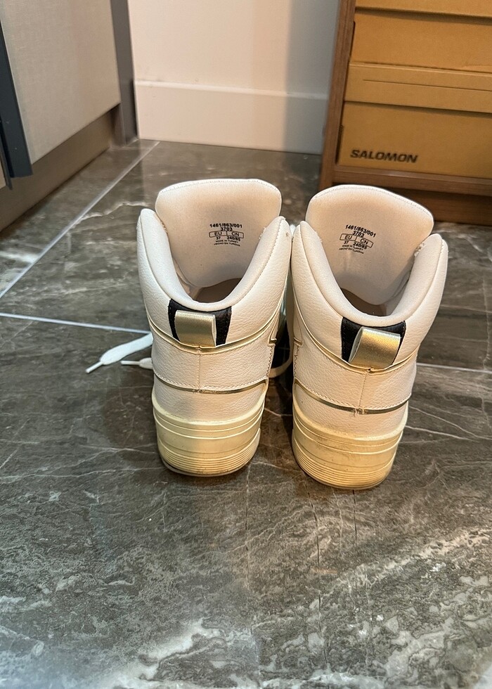 Gayet iyi durumda Bershka boğazlı spor ayakkabı 37 numara - Görsel 3