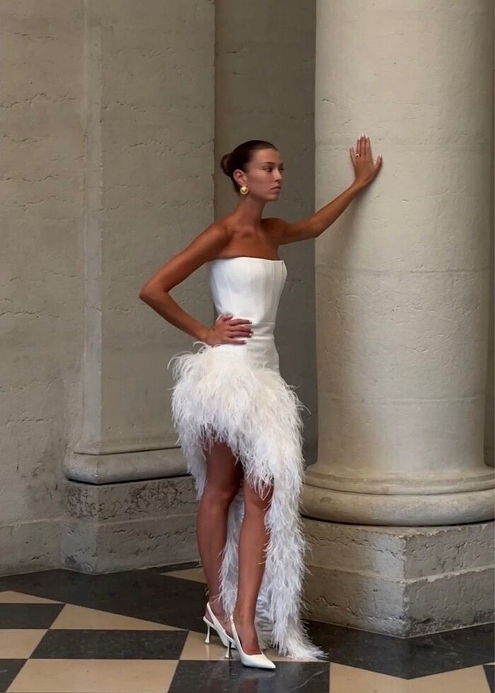 NEW ARRIVALS/GISELE IN PALAIS DE TOKYO ORJİNAL ELBİSE - Görsel 3