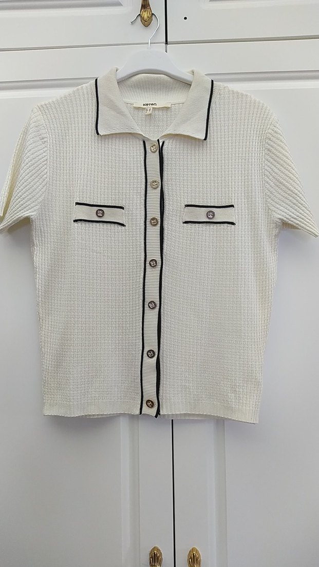 Düğmeli Beyaz Kısa Kollu Kadın Gömlek - Görsel 2