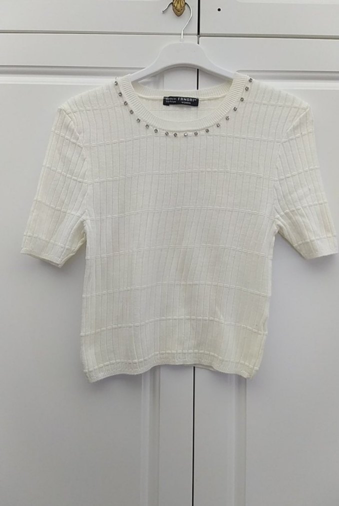 Kısa Kollu Beyaz Örgü Kadın Kazak - Görsel 2