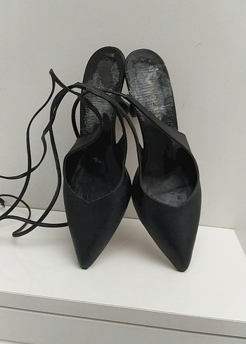 Siyah Yılan Desenli Bağcıklı Stiletto - Görsel 3