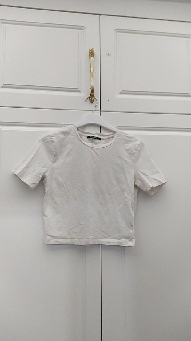 Kısa Kollu Beyaz Keten Tişört - Görsel 2