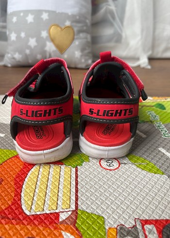 Erkek Çocuk Kırmızı Skechers Işıklı Sandalet - Görsel 4