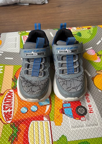 Gri Köpekbalıklı Erkek Çocuk Spor Ayakkabı - Görsel 2