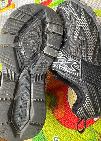 Skechers Erkek Çocuk Su Geçirmez Siyah Spor Ayakkabı - Görsel 7