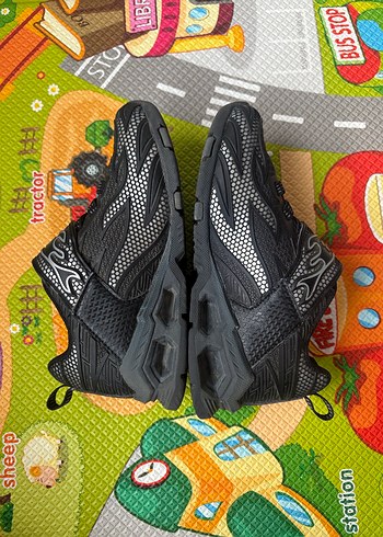 Skechers Erkek Çocuk Su Geçirmez Siyah Spor Ayakkabı - Görsel 5