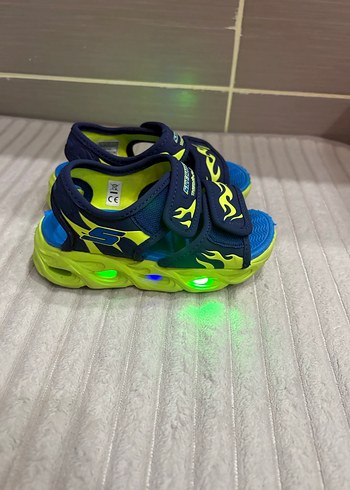 Erkek Çocuk Mavi Cırt Cırtlı Skechers Sandalet - Görsel 3