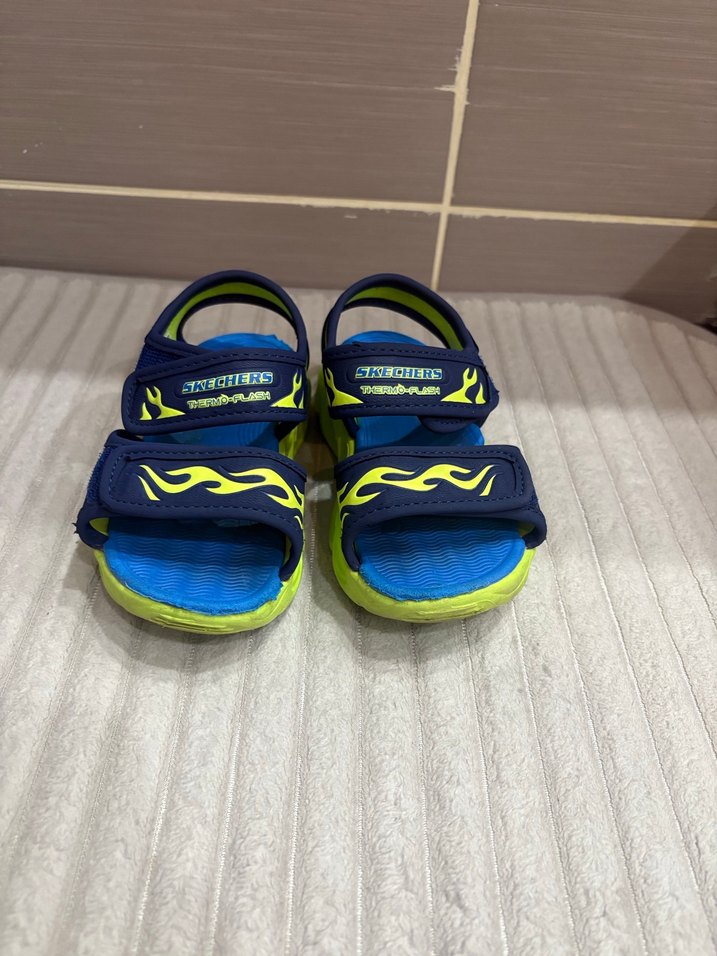 Erkek Çocuk Mavi Cırt Cırtlı Skechers Sandalet - Görsel 2