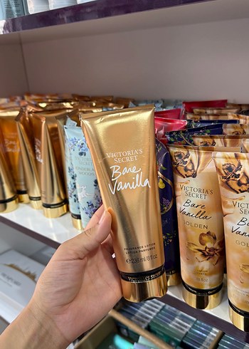 Victoria's Secret Bare Vanilla Vücut Losyonu