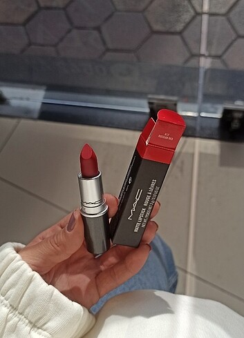 Beden Maç russian red ruj
