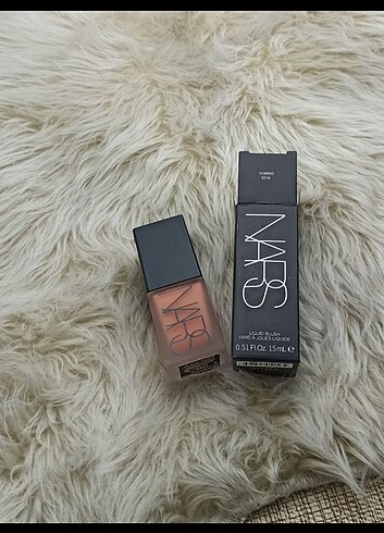 Nars torrıd allık
