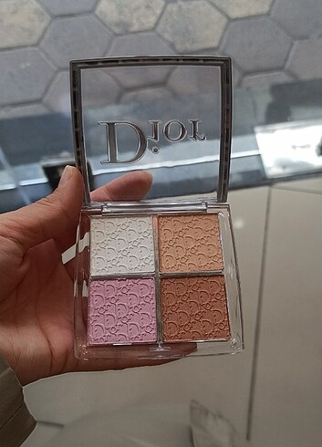 Beden Renk Dior aydinlatici paleti