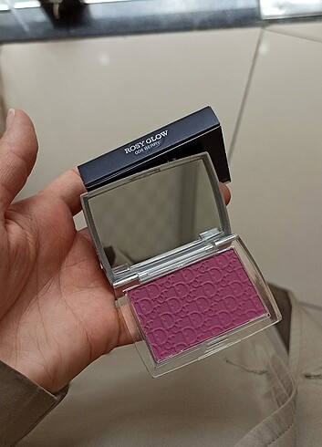 Beden Dior 006 berry allık