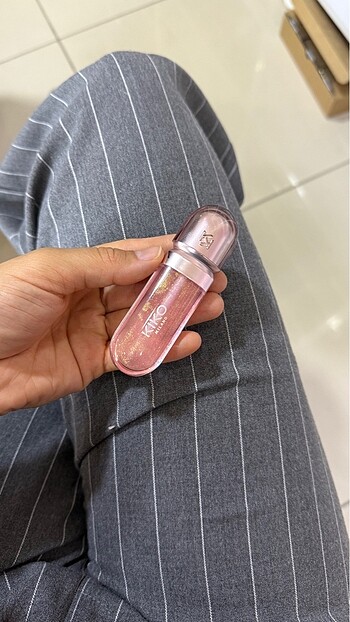 Kiko Kıko 02 lip oil