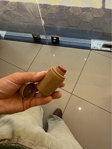 Rare Rhode toasted teddy allık