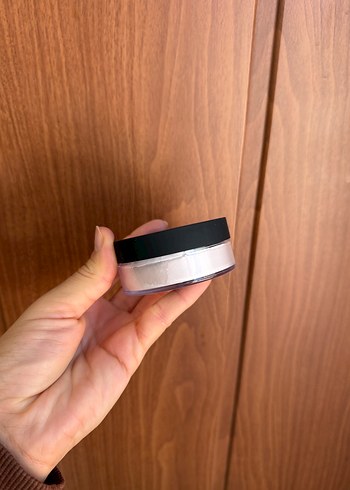 NARS transparan Pudra - Görsel 3