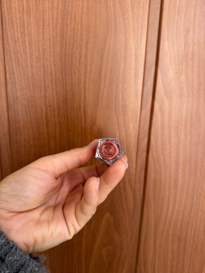 Fenty fussy 02 Parlak Dudak Parlatıcısı - Görsel 3