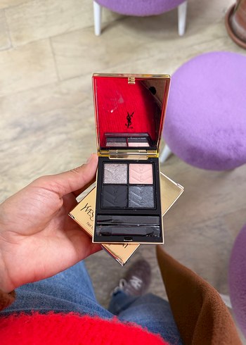 Yves saınt lauren 700 over noır far paletı - Görsel 3