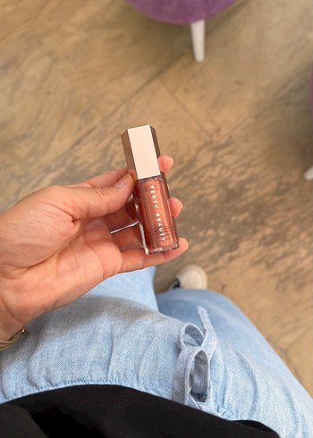 Fenty beauty glow 01 gloss - Görsel 5