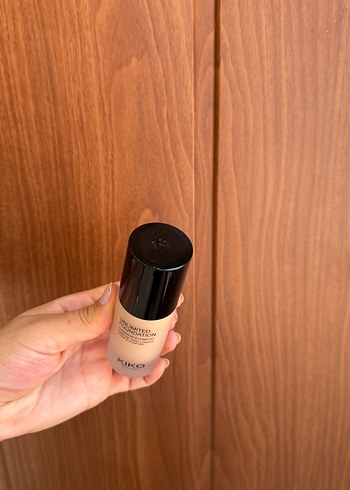 Beden Renk KIKO 3R Unlimited Foundation Parlak Bej Fondöten