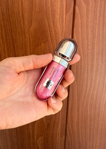 Kiko Kiko 3D Hydra Parlak Pembe Ruj 26