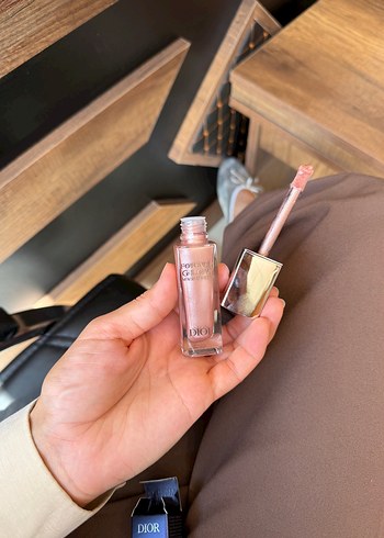 Dior Forever Glow Pink aydınlatıcı - Görsel 5