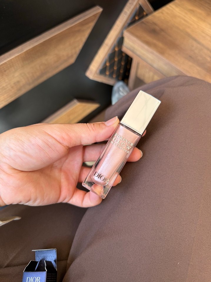 Dior Forever Glow Pink aydınlatıcı - Görsel 4