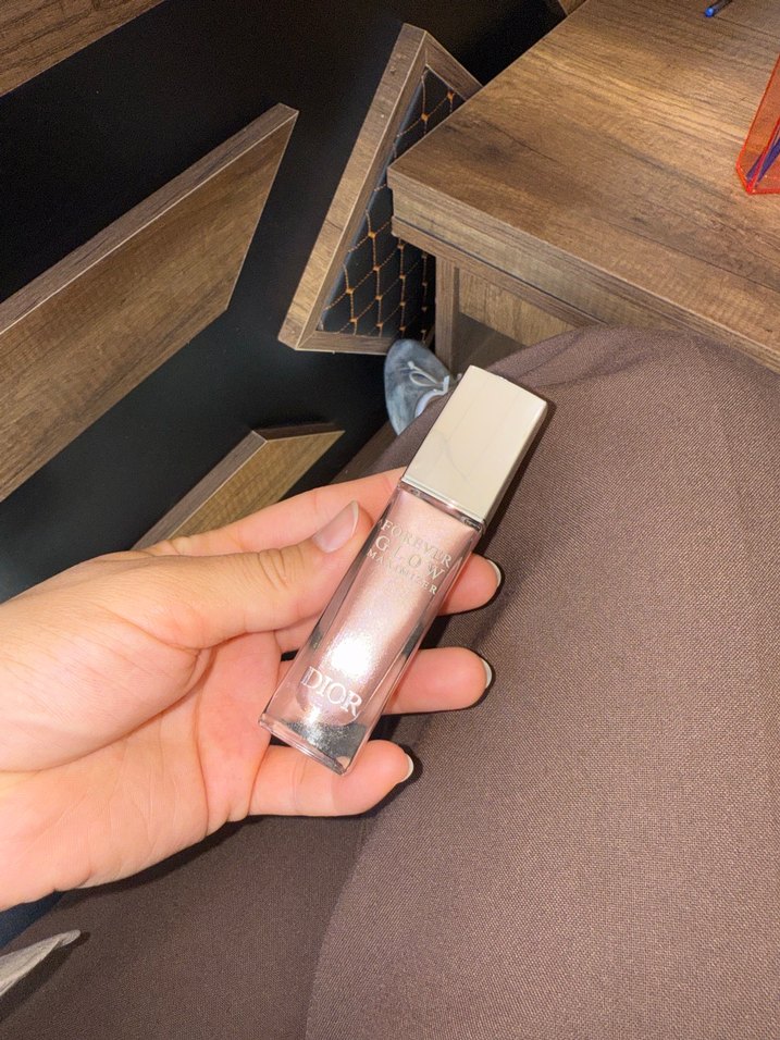 Dior Forever Glow Pink aydınlatıcı - Görsel 3